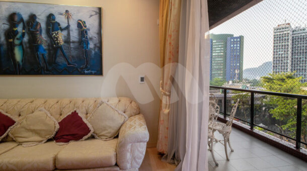 imagem da sala com varanda do apartamento à venda na Barra da Tijuca