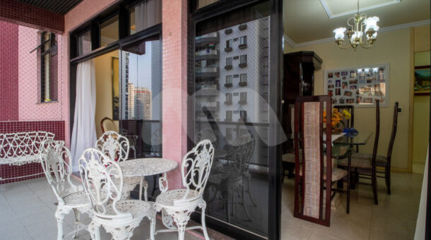 imagem da varanda do apartamento à venda na Barra da Tijuca