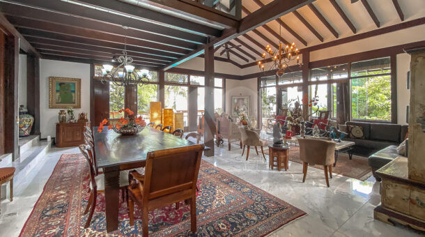 Sala de jantar integrada com sala de estar - Mansão à venda na Muller Imóveis - Projeto arquiteto Zanini