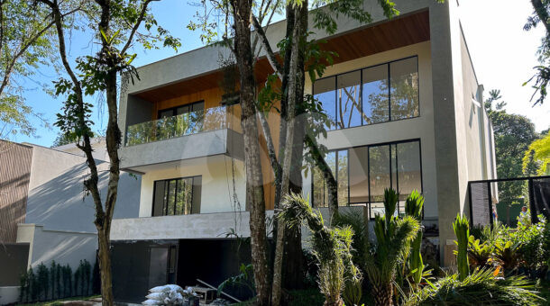 Fachada - casa Duplex no condomínio Reserva do Itanhangá