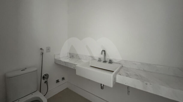 Imagem de lavabo do Apartamento à venda na Barra da Tijuca