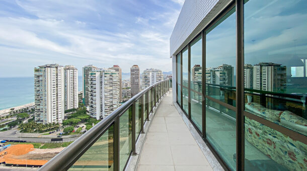 Cobertura Duplex com Vista Mar à venda na Barra da Tijuca